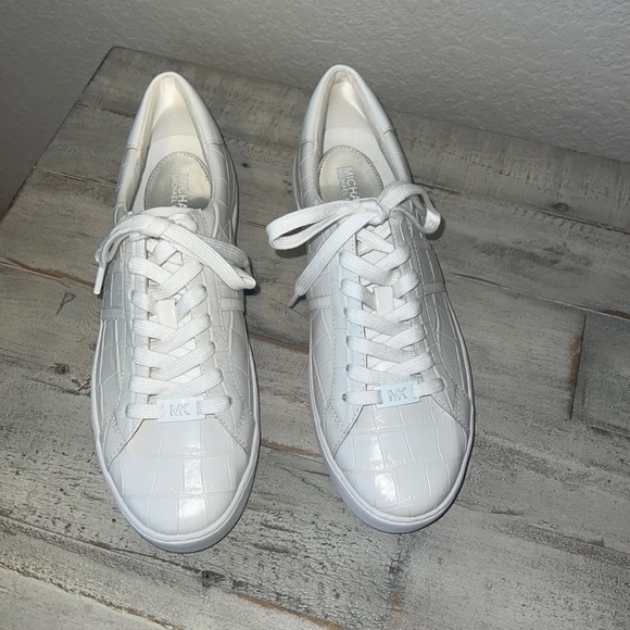 Michael Kors sneakers - Picture 1 of 5